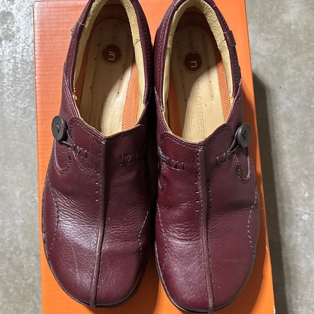 Clarks Shoes‎ Womens 7.5 N Loafer Burgundy Leather Slip On Round Toe Comfort